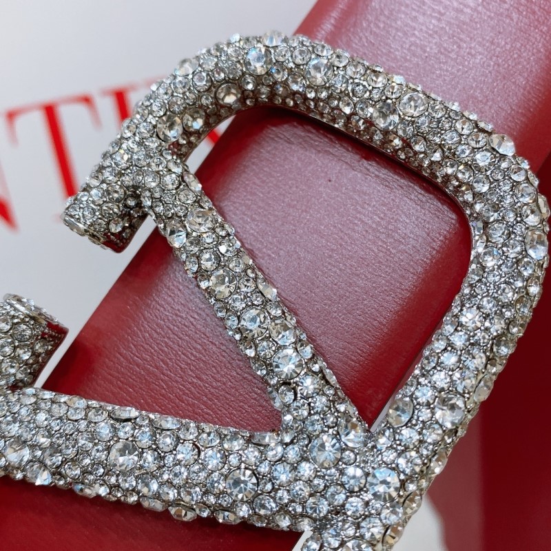 Va1e*ntin0 belts